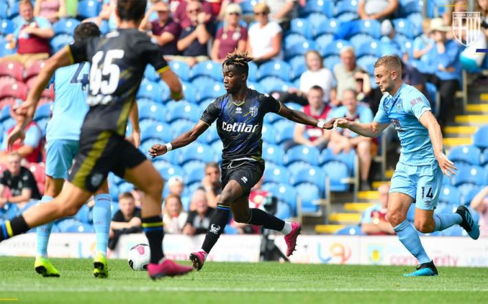 Burnley-Parma risultato finale 2-0. Doppietta di Rodriguez