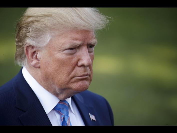 Il re delle palestre ospita Trump, &egrave; fuga degli abbonati furiosi