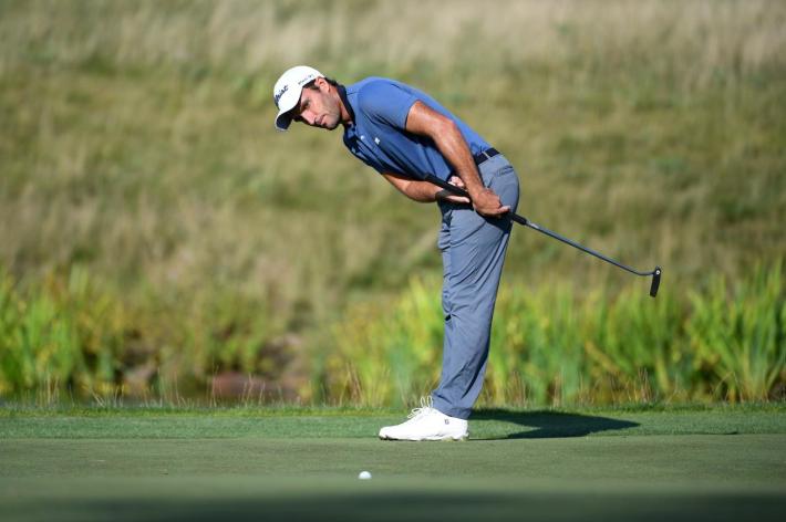 Edoardo Molinari in testa a Praga