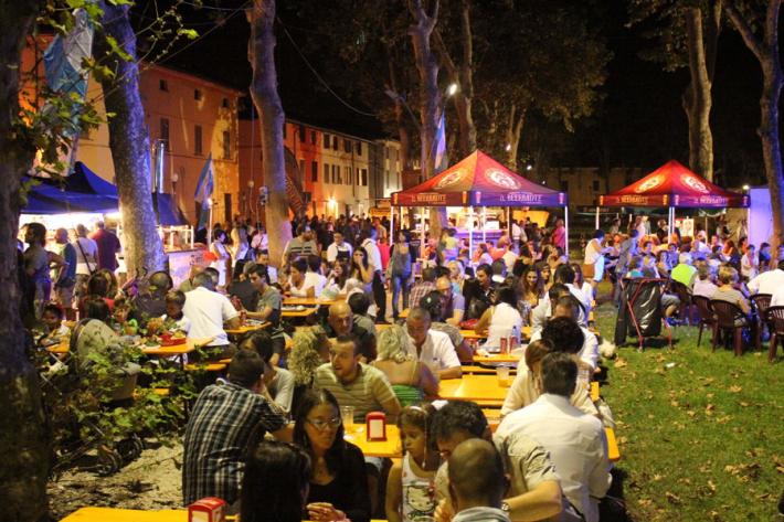 Bollicine, chef, spalla e fortanina: la (ricca) agenda del sabato