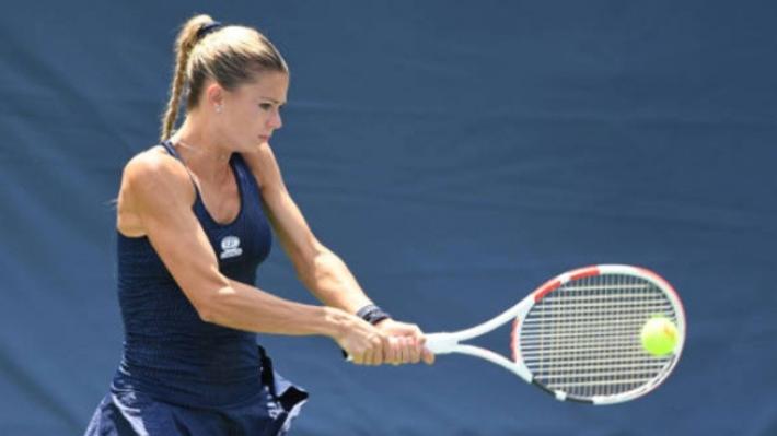 WTA Osaka, ko per Camila Giorgi