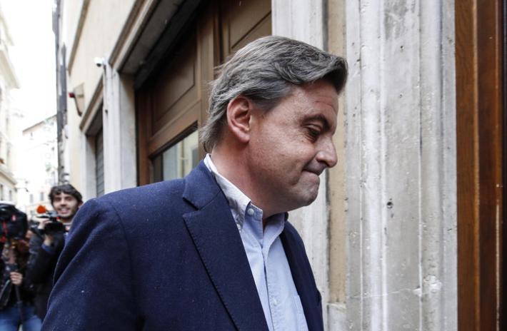 Calenda lascia il Pd: 'Rifiuto l'accordo col M5s'