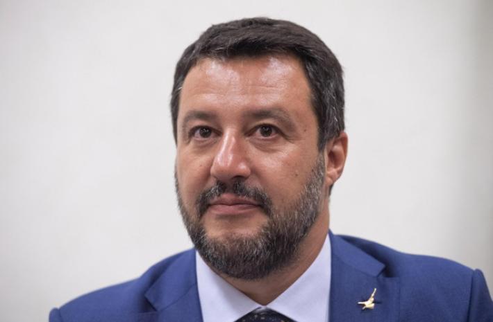 Sondaggio Ipsos: pi&ugrave; no al voto, -15% il gradimento di Salvini