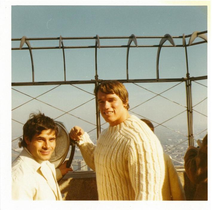  Schwarzenegger piange la morte dell'amico Columbu