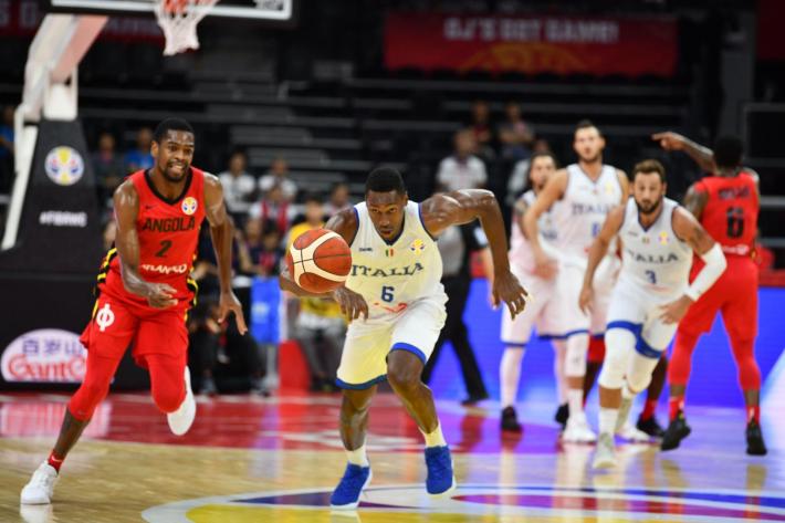 Mondiali: l'Italia batte l'Angola 92-61 e vola alla seconda fase