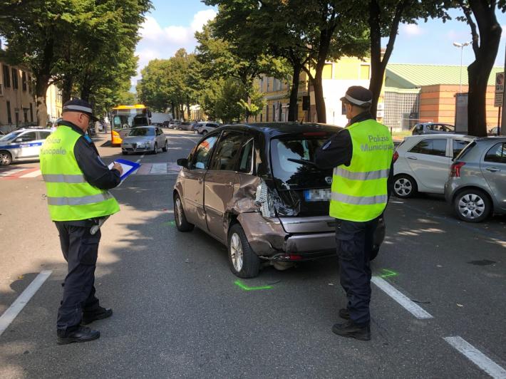Investita sulle strisce: &egrave; in Rianimazione. Viale Mentana parzialmente chiuso 