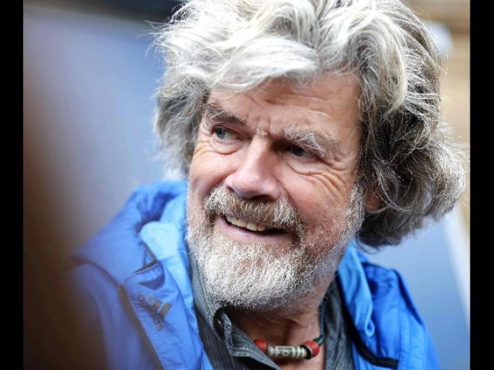 Il Guinness toglie il primato a Messner: "Non scal&ograve; per primo l'Annapurna". La replica: "Sciocchezze"