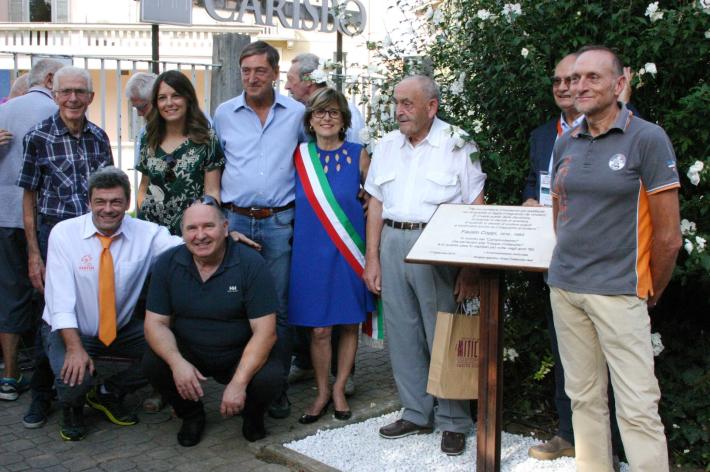 Collecchio non dimentica: una targa e tanto affetto per Coppi