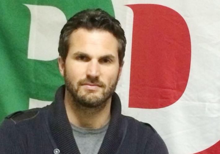 Cesari verso l'addio al Pd per seguire Renzi