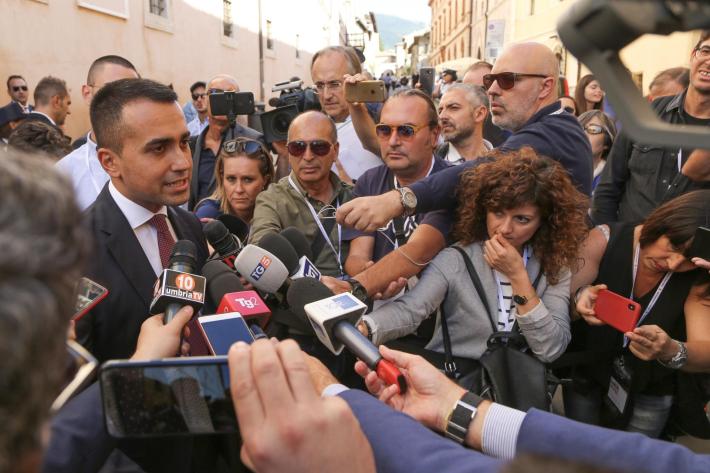 Patto civico in Umbria: 's&igrave;' da Rousseau