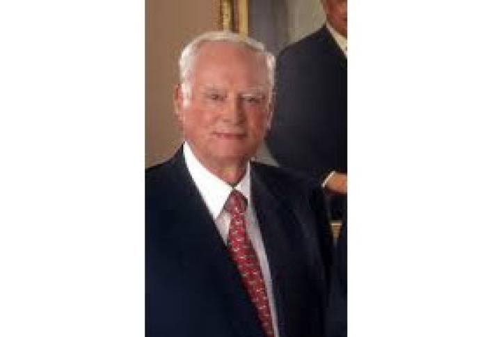 Addio a Barron Hilton, il re degli hotel