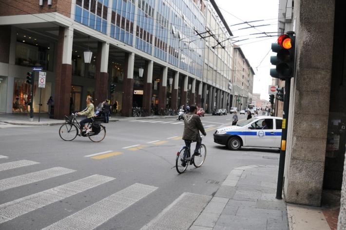 Via Mazzini a senso unico alternato da luned&igrave; fino al 14 ottobre