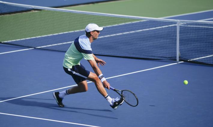 Seppi salva 5 match point e centra i quarti a Zhuhai