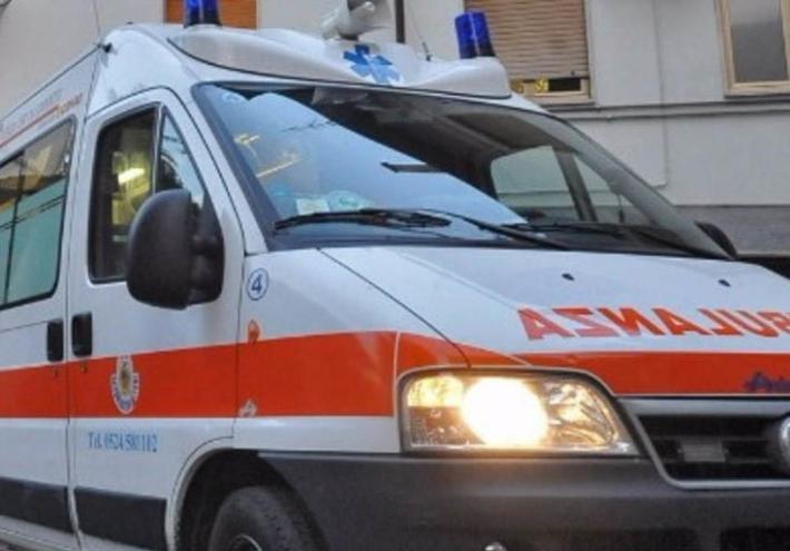 Sfregi&ograve; una 32enne, si &egrave; tolto la vita l'anziano aggressore