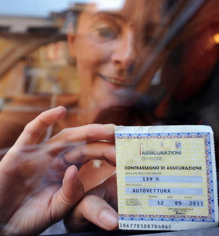 Nel parmense il 23,45% dei veicoli gira senza assicurazione. E aumentano i 'pirati'