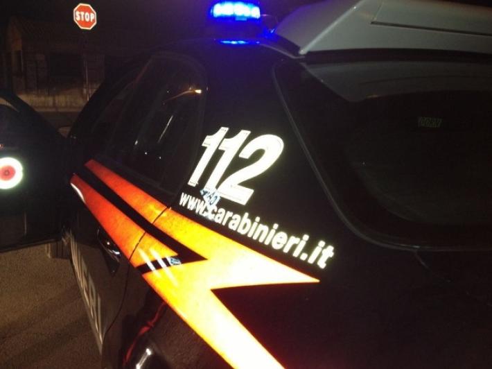 Ha un incidente mentre &egrave; alla guida di un'auto rubata, morto 