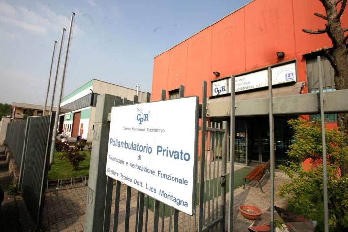 Infarto in piscina, anziano salvato dal fisioterapista