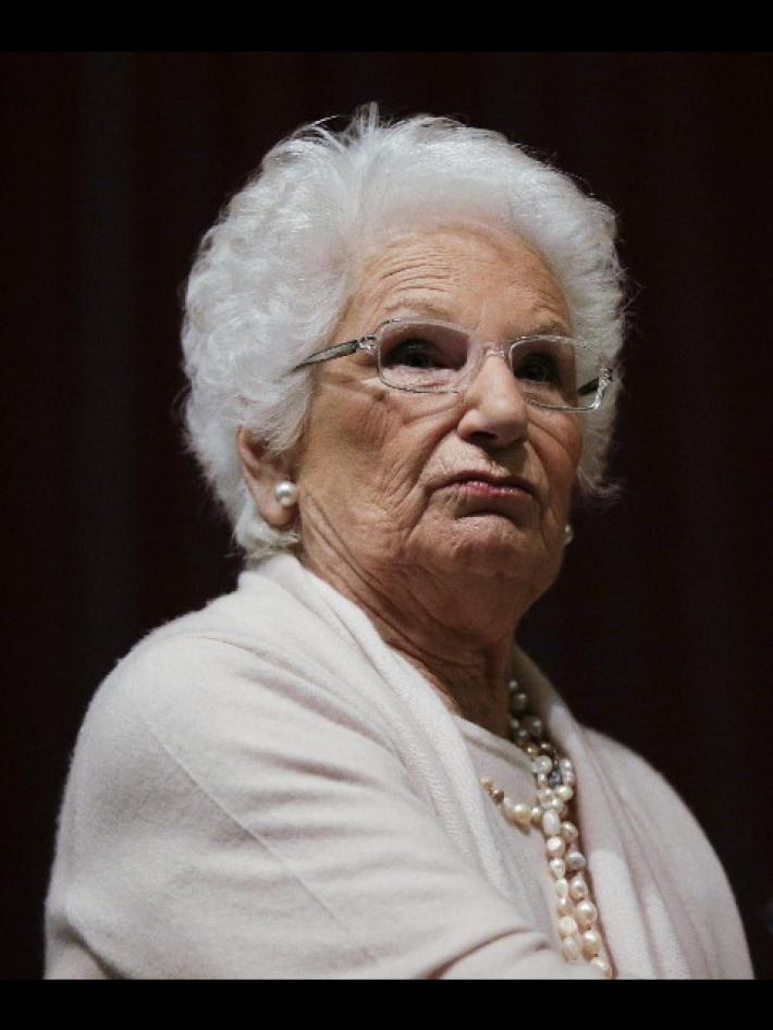 Il sindaco di Biella si scusa con la Segre: "Sono stato un cretino"