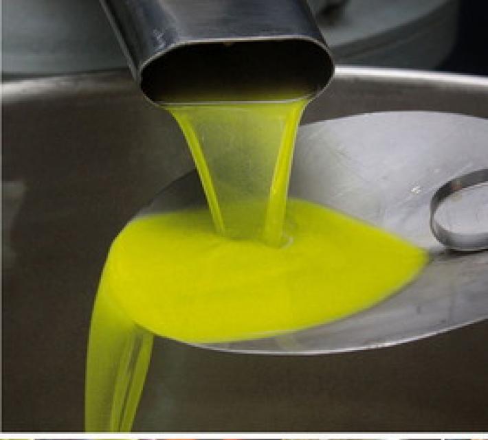 Non solo vino, i dazi colpiscono al 15% anche l'olio