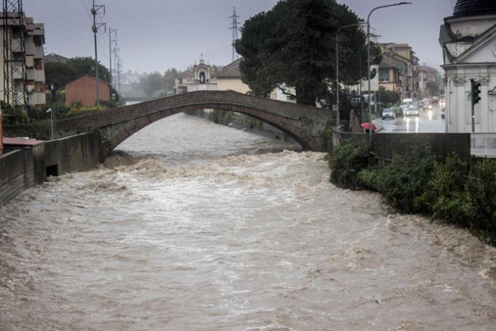Alluvioni in Costa Azzurra, due dispersi