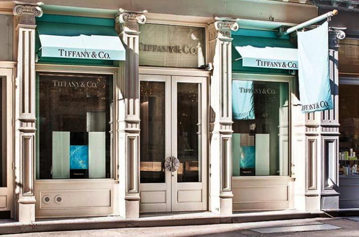 Lvmh si prende Tiffany per 16,2 miliardi di dollari