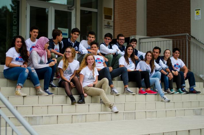 Liceo Scientifico-Sportivo-Musicale Attilio Bertolucci 