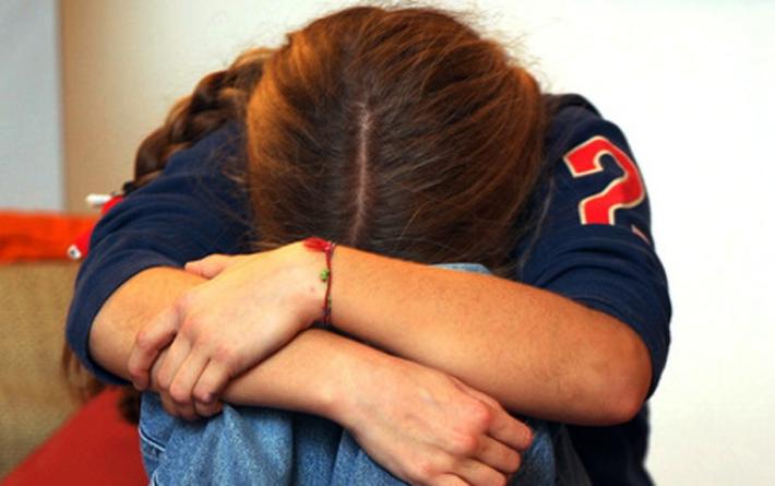 Violenza sessuale su una bambina: arrestato 47enne vicino di casa della vittima 