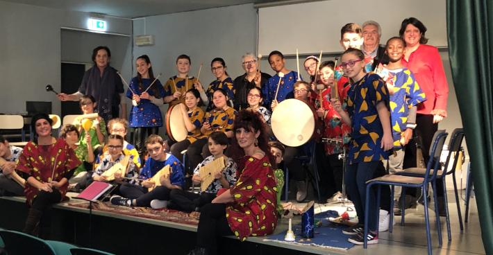 Gazzetta inserto Scuola Universit&agrave; & Lavoro: premi, feste, info-point contro l'Aids e la lezione di Rizzolatti all'Itis