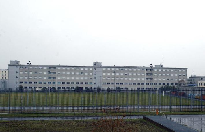 Esce dal carcere per lavorare poi si dilegua: &egrave; caccia a un ergastolano