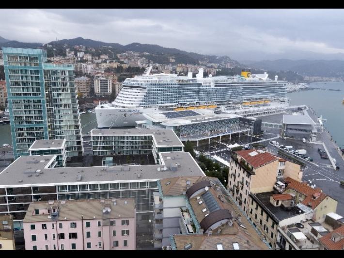 Debutta Costa Smeralda, la prima nave a gas naturale