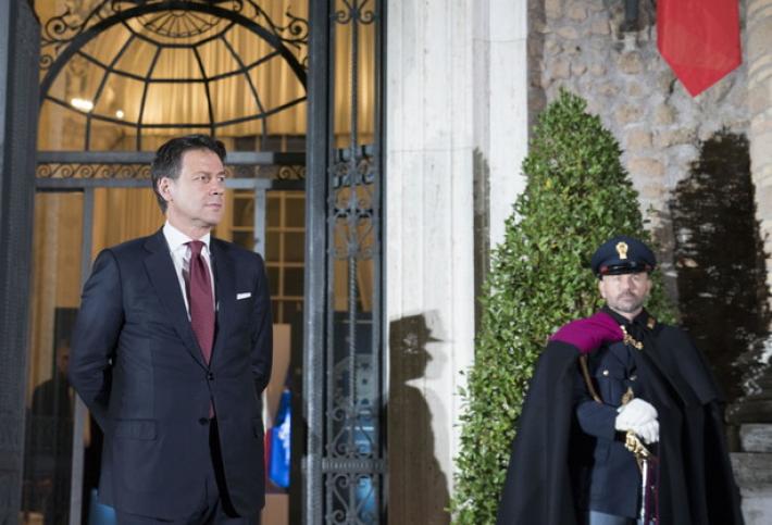 Tensione nel governo sul 'Milleproroghe': approvato 'salvo intese'