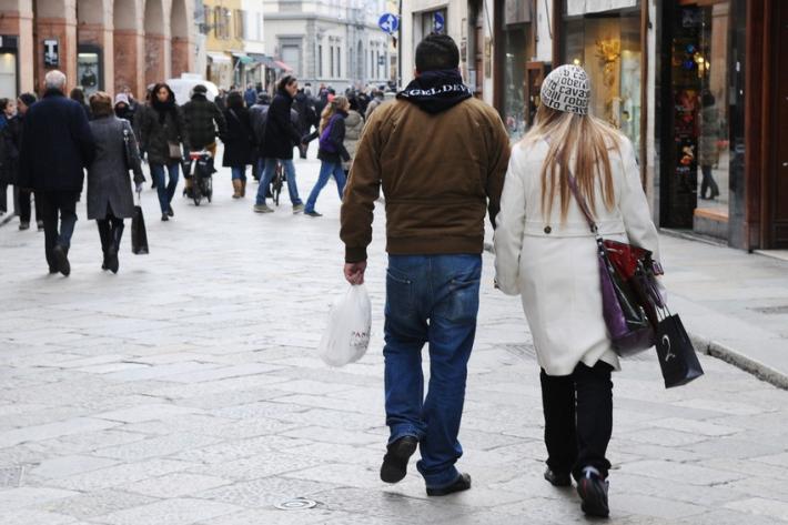 Regali di Natale: vendite in leggera diminuzione