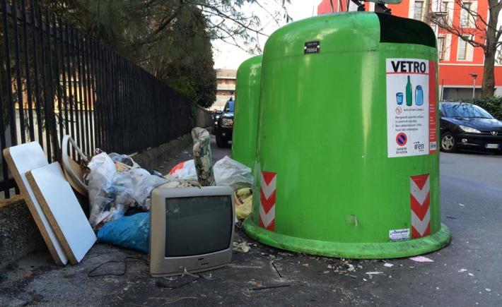 Poltrona, tv... Manca il film...