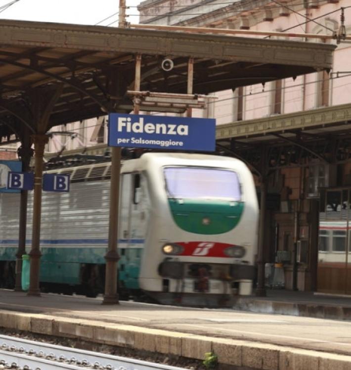 Fidenza: la Polizia di Stato individua e denuncia 37enne che spintona la capotreno e tenta la fuga