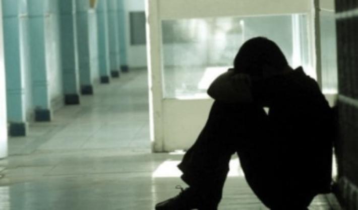 Legale, da madre del 15enne  suicida denuncia per bullismo 