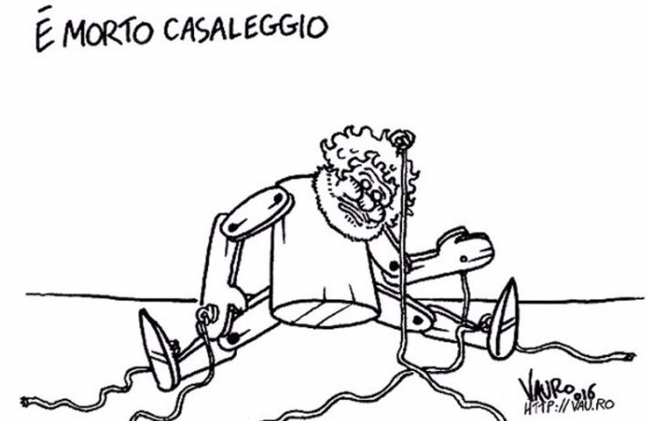 Grillo senza burattinaio Casaleggio: polemiche per la vignetta di Vauro