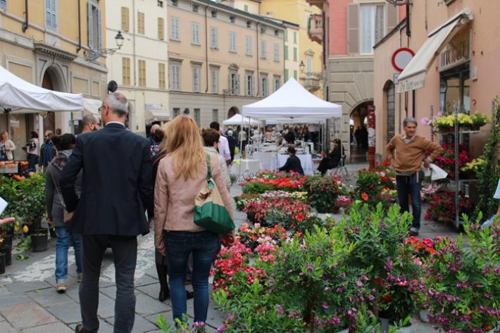 Modifiche alla viabilit&agrave; in occasione della Festa dei Fiori