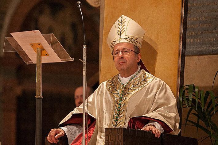 Quelle luci  di speranza  fra segni  di morte