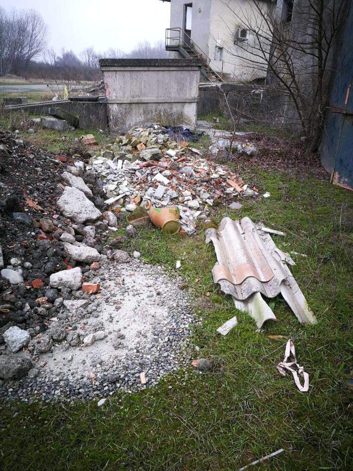 Torricella: rifiuti, fototrappole in azione