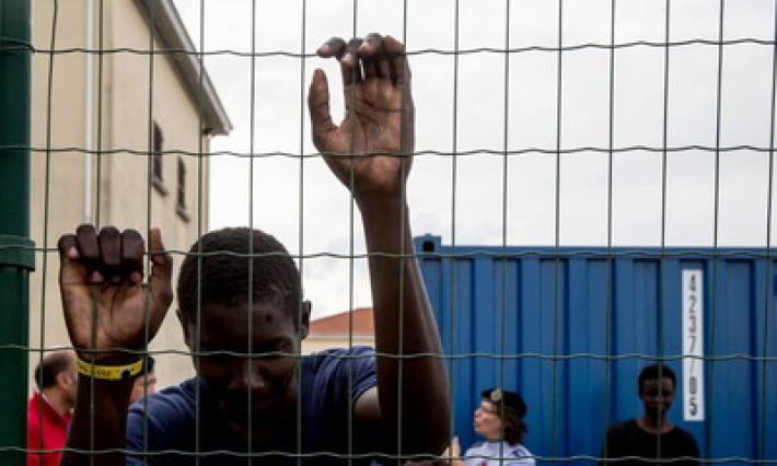 I clandestini a casa? Venti in un anno