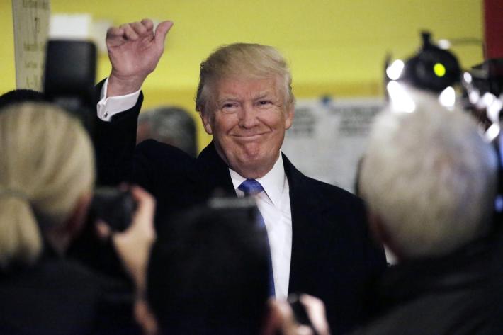 La gaffe di Trump: fa i complimenti ai Chiefs e... a tutto il Kansas!