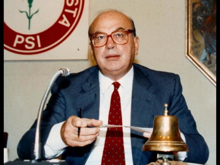 Trump, Meloni e la verit&agrave; su Craxi e Sigonella