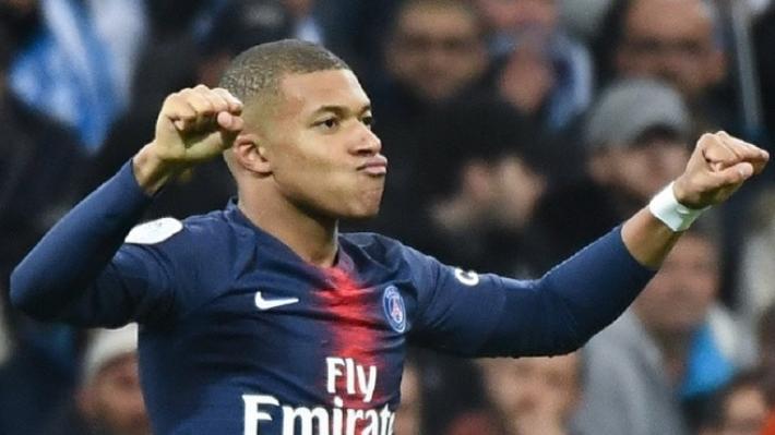 PSG, offerta d'oro per rinnovo Mbapp&eacute;