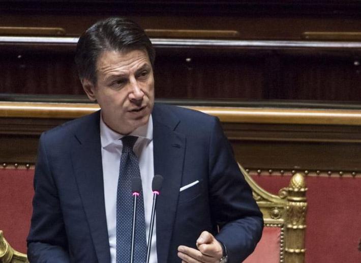 Conte: "Al Senato non parteciperemo al voto sul decreto Aiuti". Governo pi&ugrave; a rischio