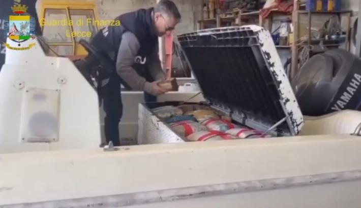 Droga dall'Albania, sequestrata mezza tonnellata di hashish e marijuana