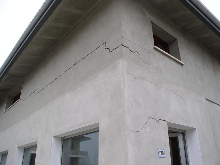 Casa, 5 indizi che le fondazioni stanno cedendo