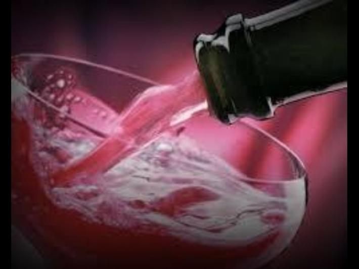 Guasto fa uscire Lambrusco dai rubinetti