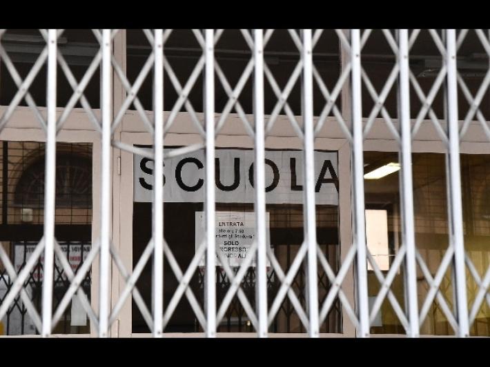 Locatelli (Consiglio superiore di sanit&agrave;): 'Possibile la proroga della chiusura delle scuole'