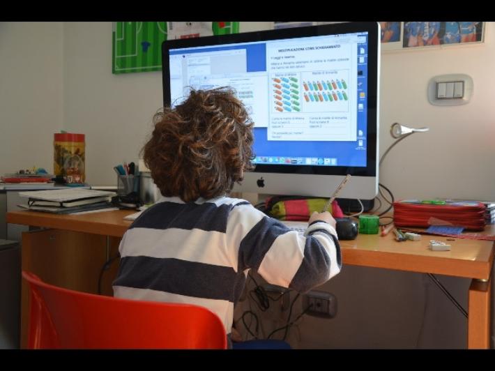 Padri non vedono figli, niente multe