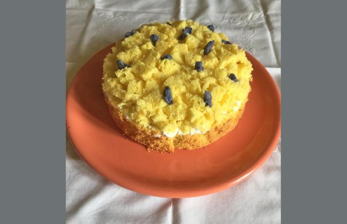 Torta mimosa, perfetta per le donne, buona e elegante